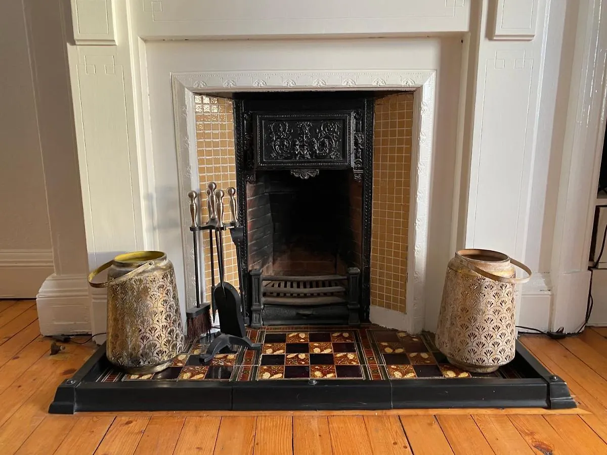 Entire Period Flat By City Centre Edynburg Apartament