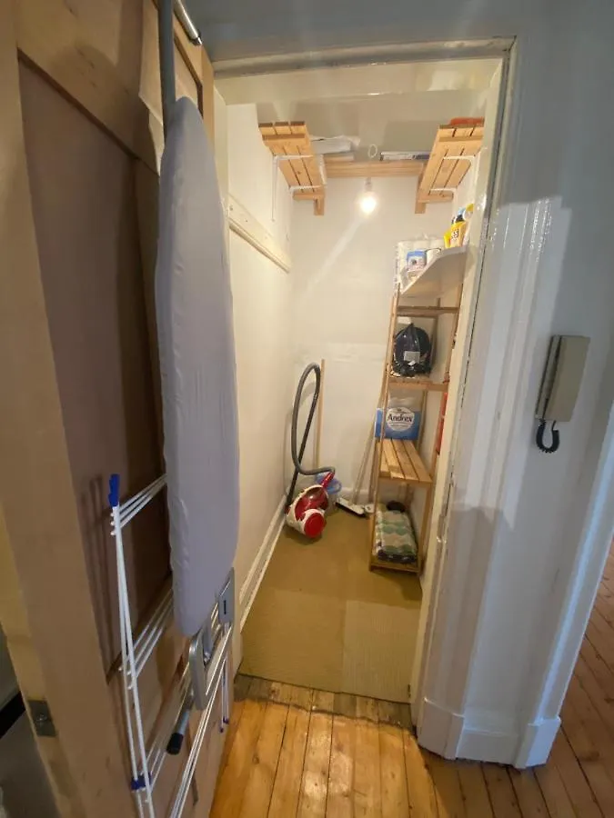 Entire Period Flat By City Centre Edynburg